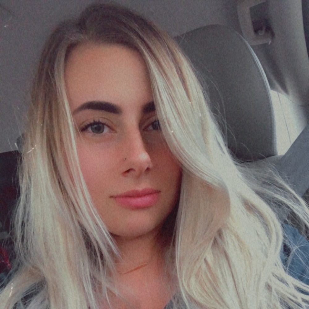 Meet your Posher, Jessica